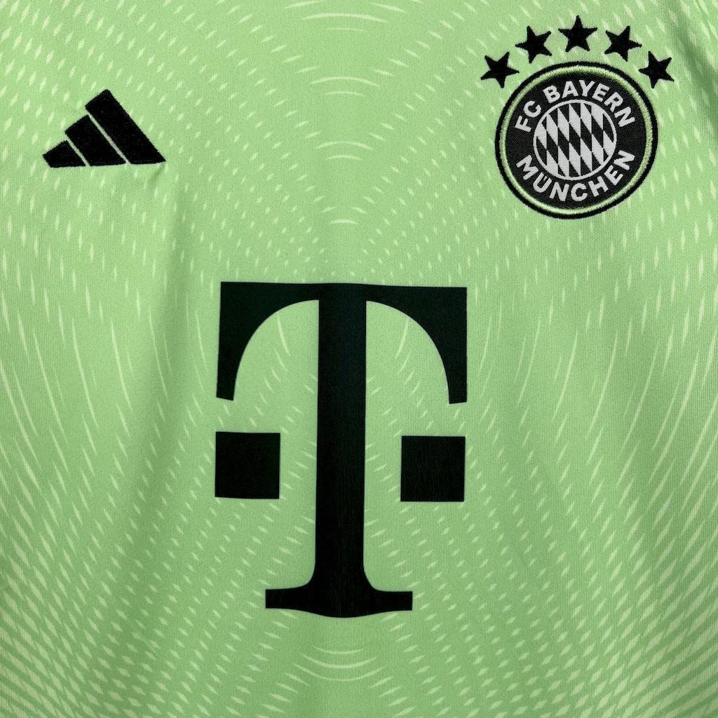 2025/2026 Bayern Munchen Goalkeeper Football Shirt Kids Size FTBL4ALL