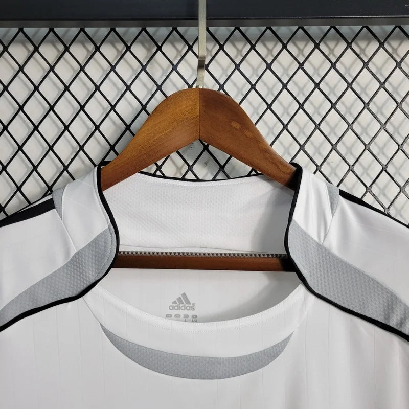 2006/2007 Retro Real Madrid Home FTBL4ALL