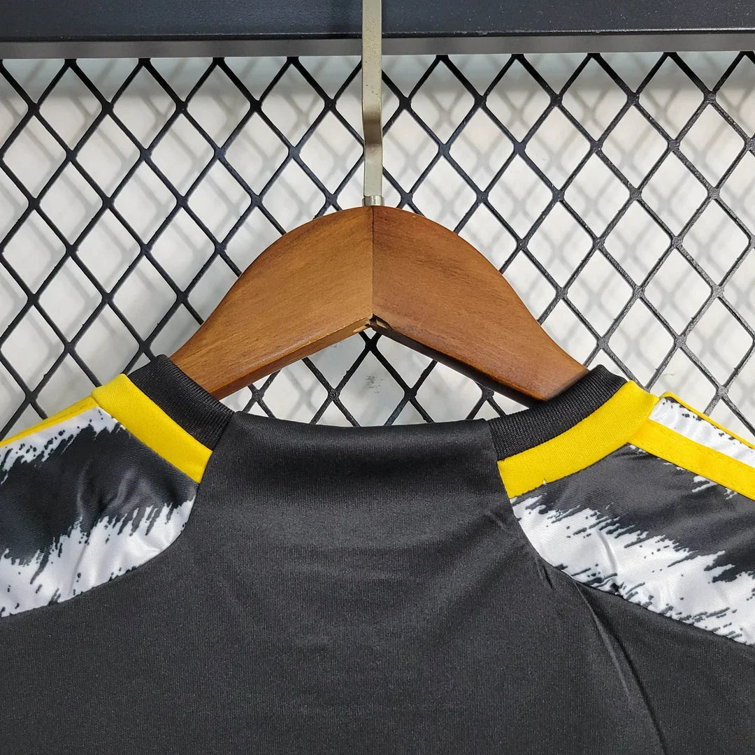 2023/2024 Juventus Home Soccer Jersey 1:1 Thai Quality Kids Size FTBL4ALL