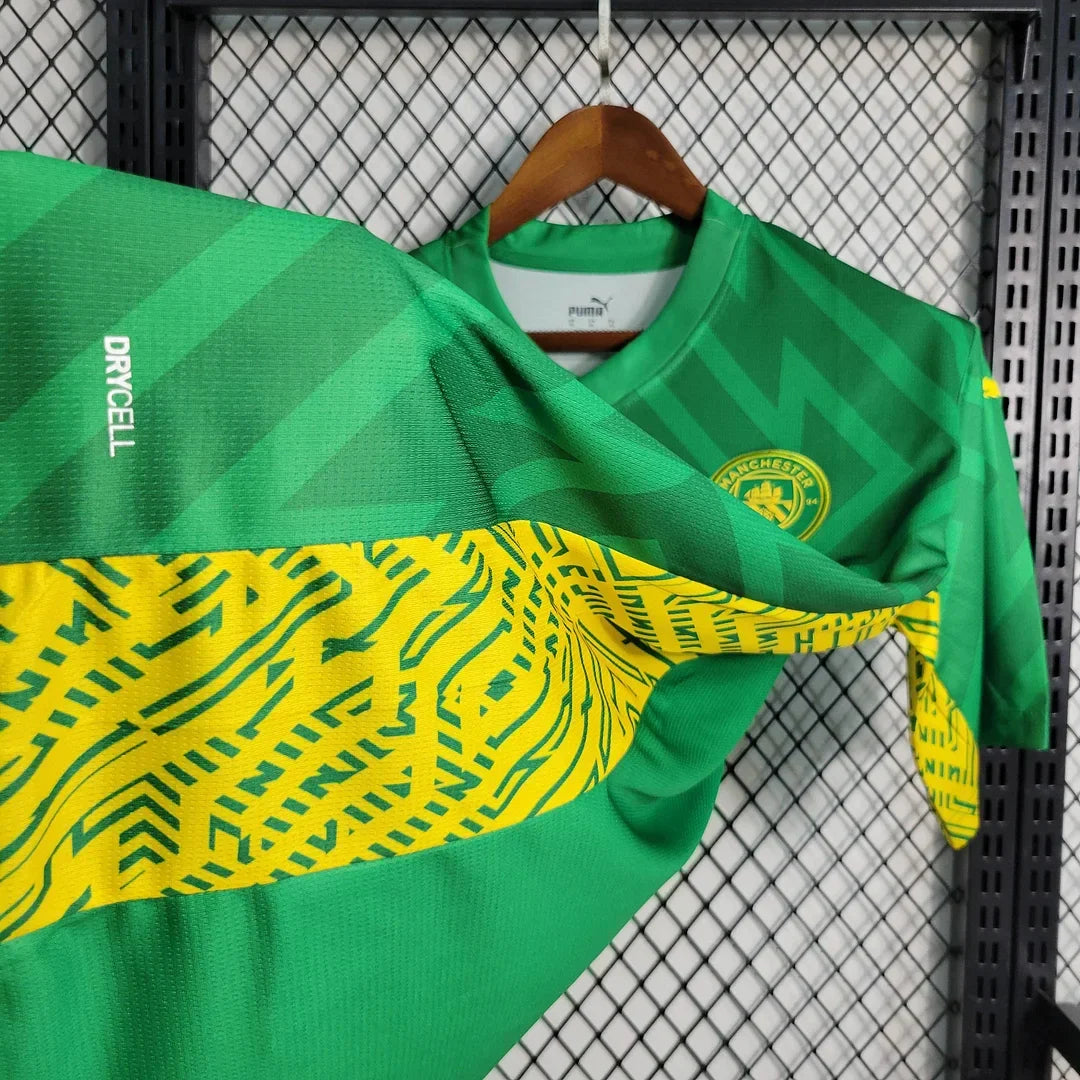 2023/2024 Manchester City Goalkeeper Green Football Shirt 1:1 Thai Quality FTBL4ALL