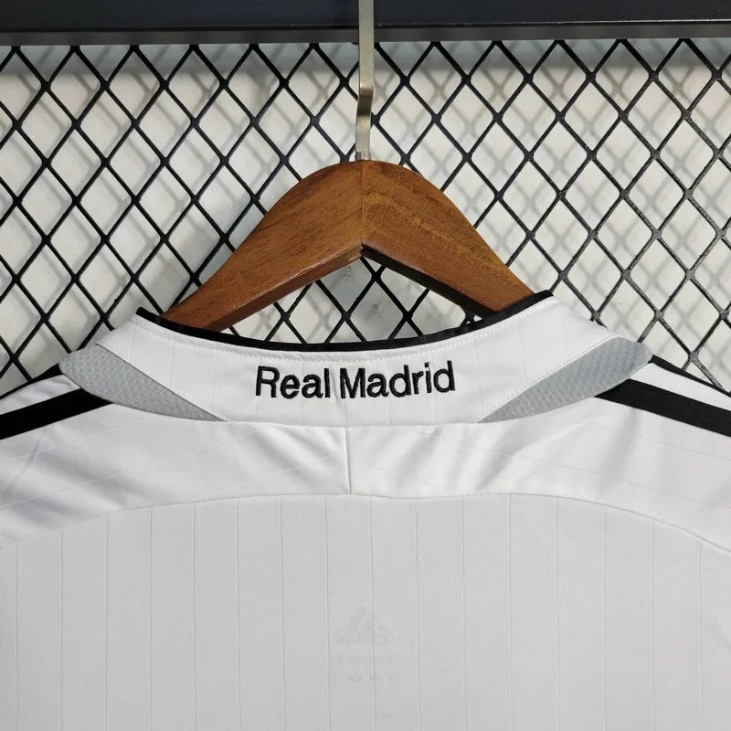 2006/2007 Retro Real Madrid Home FTBL4ALL