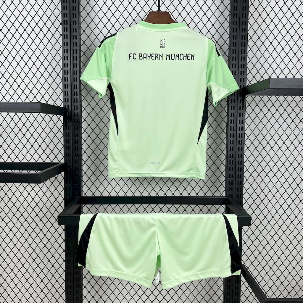 2025/2026 Bayern Munchen Goalkeeper Football Shirt Kids Size FTBL4ALL