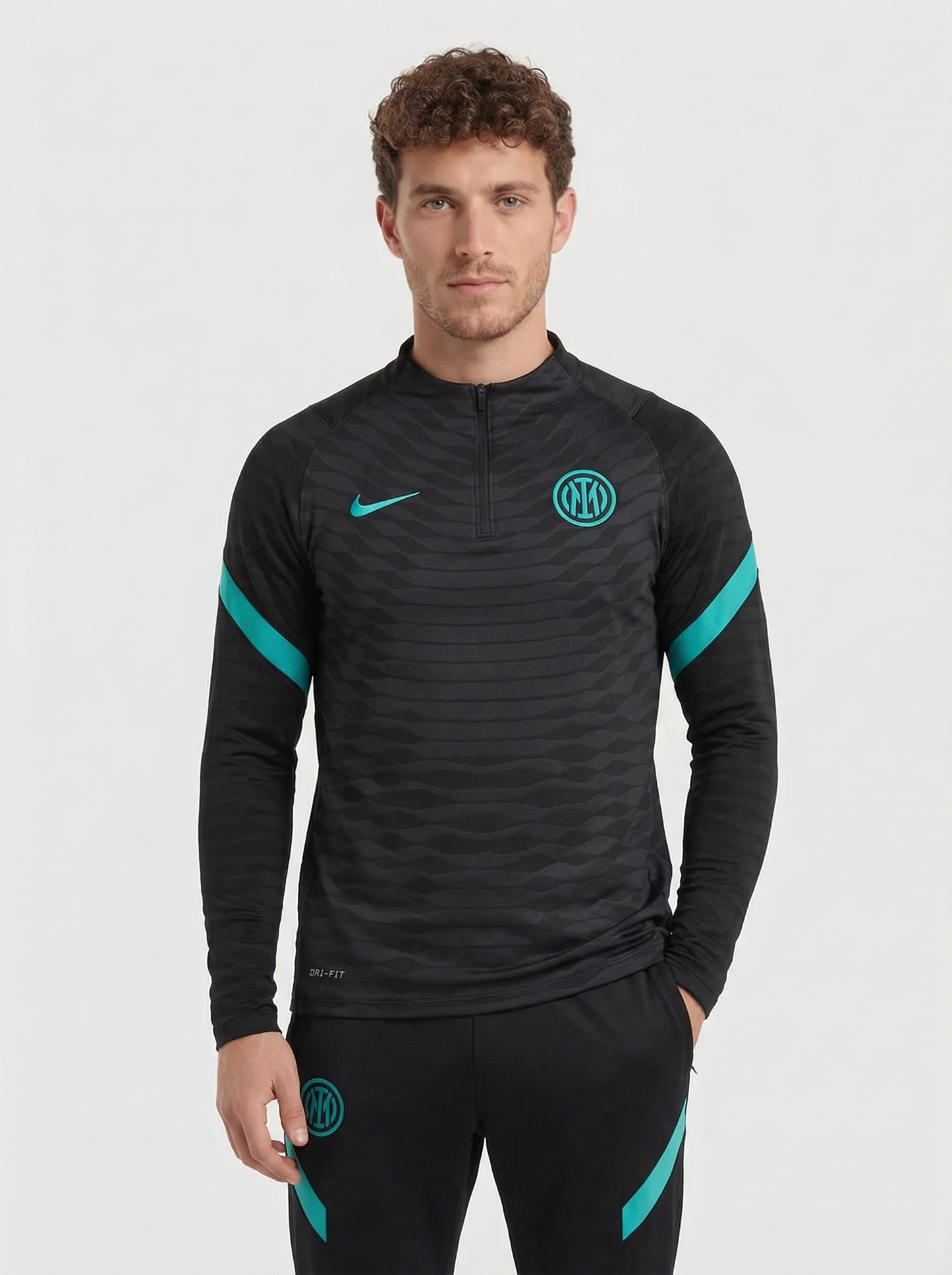 INTER MILAN BLACK AND BLUE TRACKSUIT Classic Football Jerseys
