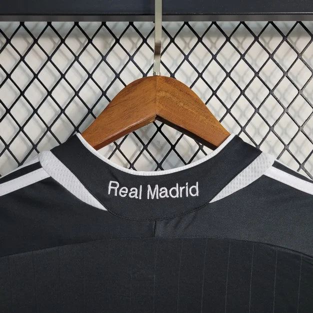 2006/2007 Retro Long Sleeve Real Madrid Away Football Shirt FTBL4ALL