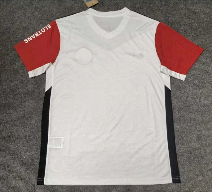 2024/2025 Eintracht Frankfurt Home Football Shirt 1:1 Thai Quality FTBL4ALL