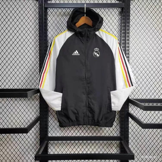 24/25 Real Madrid Black/White Windbreaker FTBL4ALL