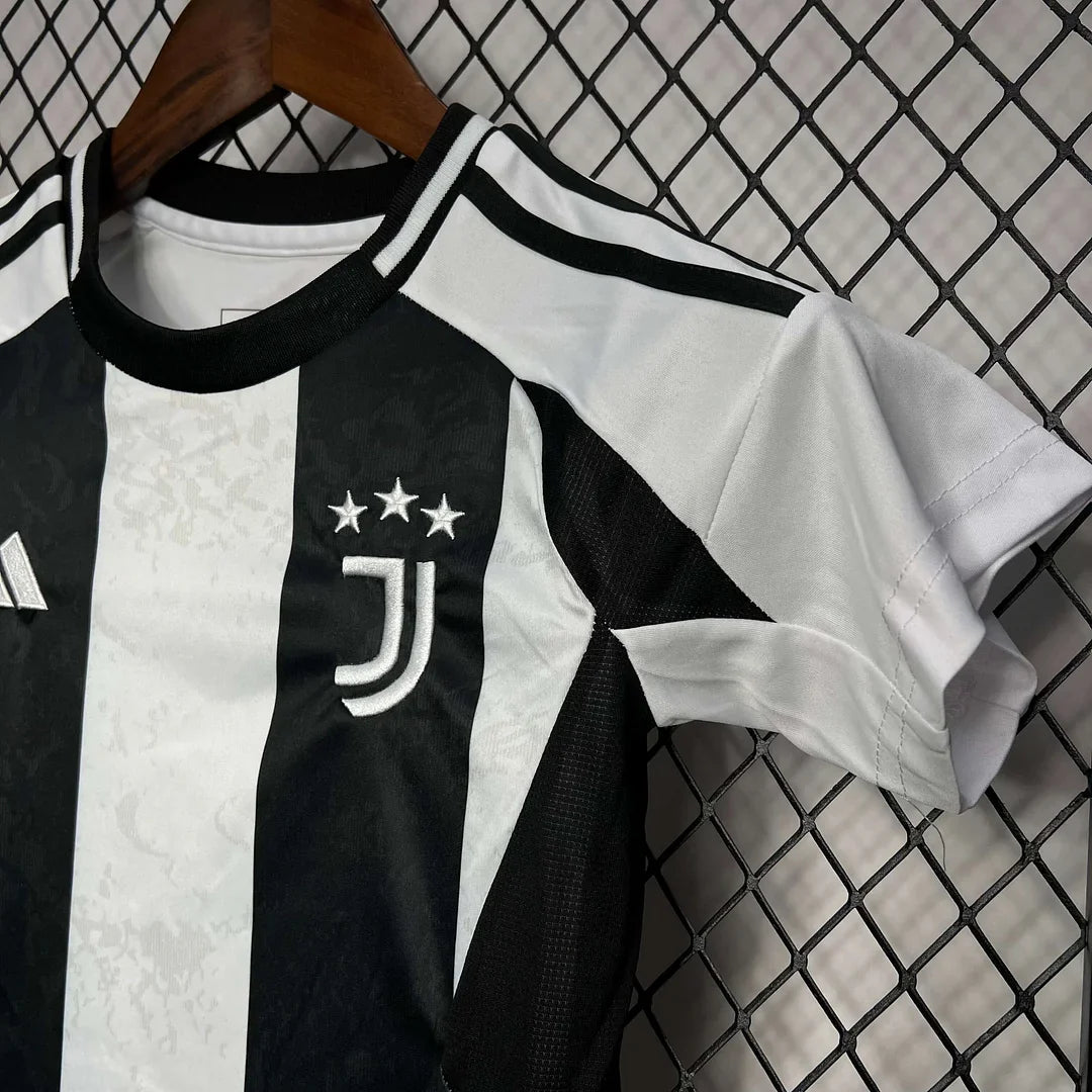 2024/2025 Juventus Home Soccer Jersey 1:1 Thai Quality Kids Size FTBL4ALL