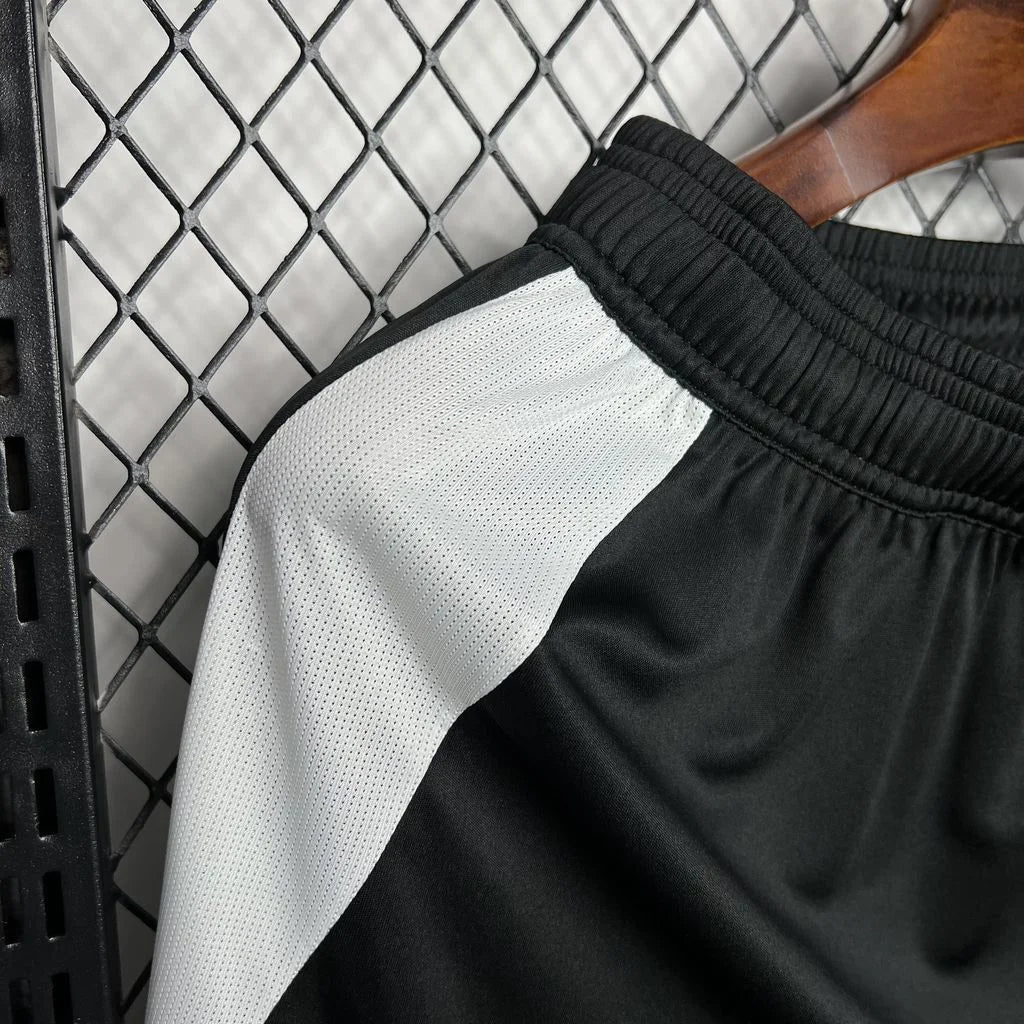 2024/2025 Juventus Home Black Shorts 1:1 Thai Quality FTBL4ALL