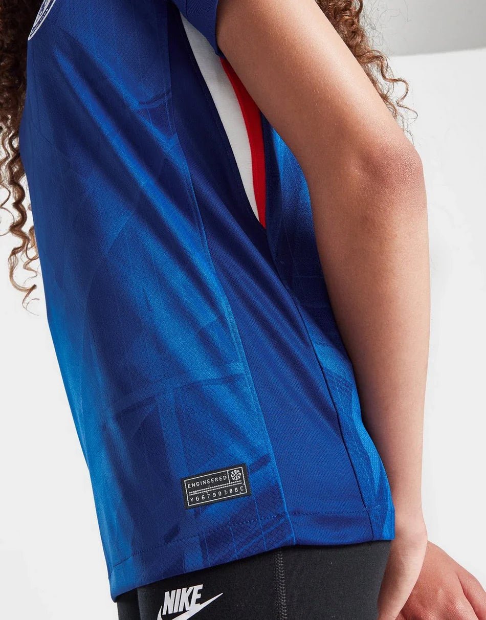 NIKE CHELSEA FC 2025/26 HOME SHIRT JUNIOR –