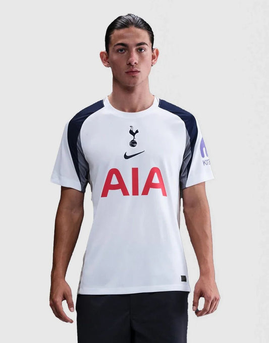 NIKE TOTTENHAM HOTSPUR FC 2025/26 HOME SHIRT –
