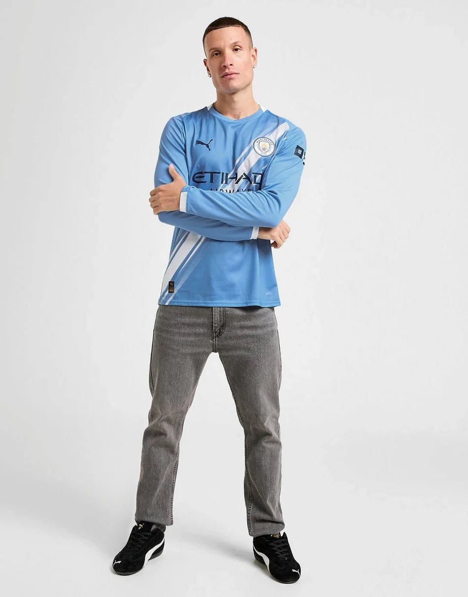 PUMA MANCHESTER CITY FC 2025/26 LONG SLEEVE HOME SHIRT –